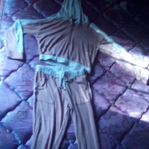 Marble and peach shirt with sweat pants